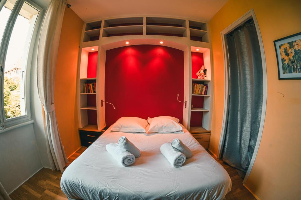 Le Serenite - T3 En Maison De Ville Avec Piscine Annecy Bagian luar foto