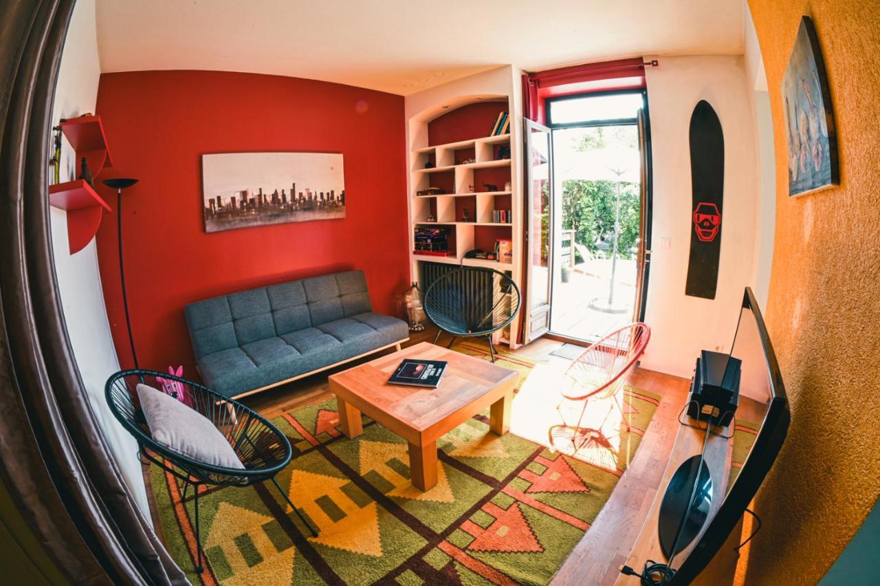 Le Serenite - T3 En Maison De Ville Avec Piscine Annecy Bagian luar foto
