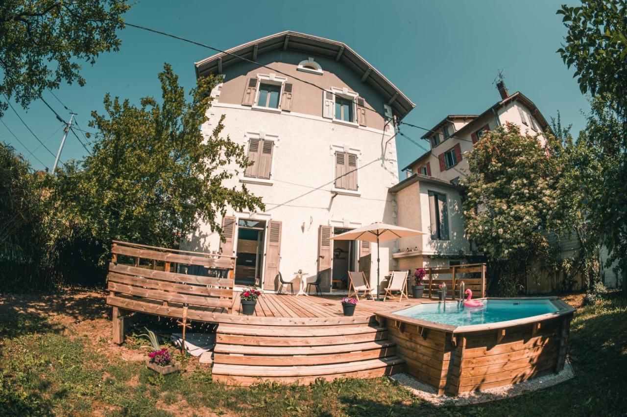 Le Serenite - T3 En Maison De Ville Avec Piscine Annecy Bagian luar foto