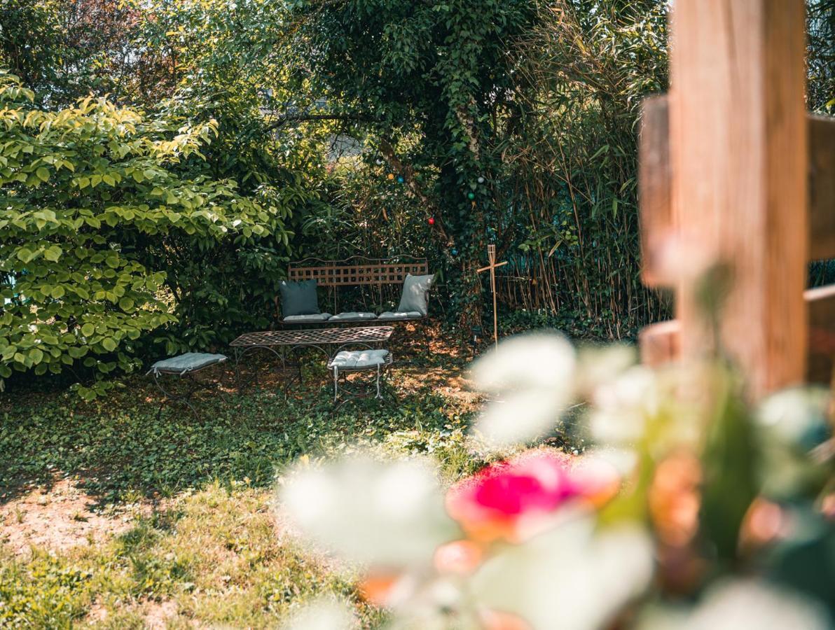 Le Serenite - T3 En Maison De Ville Avec Piscine Annecy Bagian luar foto