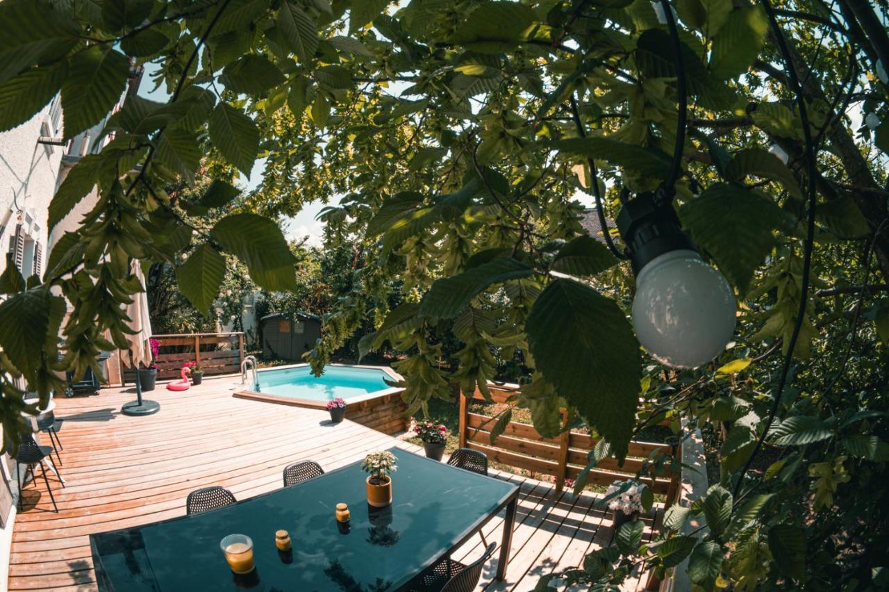 Le Serenite - T3 En Maison De Ville Avec Piscine Annecy Bagian luar foto
